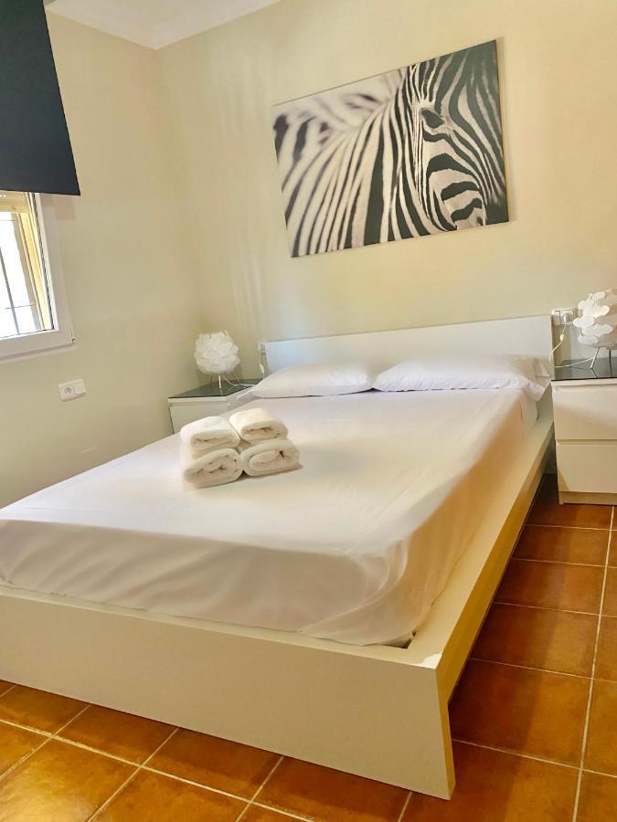 Casa Alameda Villa ฟูเอนฮิโรลา ภายนอก รูปภาพ